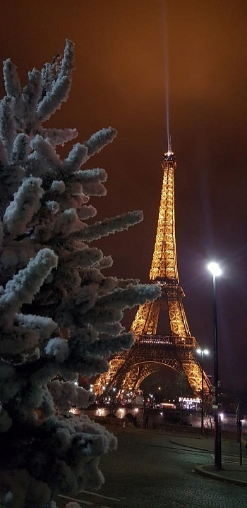 Рождественский не Париж!